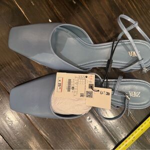 Zara blue low heel